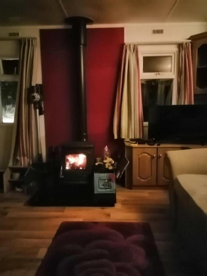 Midden Manor Country Stay On A Working Dairy Farm Ballymena Εξωτερικό φωτογραφία